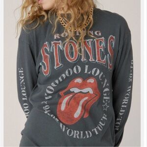 NWT- Daydreamer-Rolling Stones Voodoo Lounge Tour Oversized Tee. Size: small
